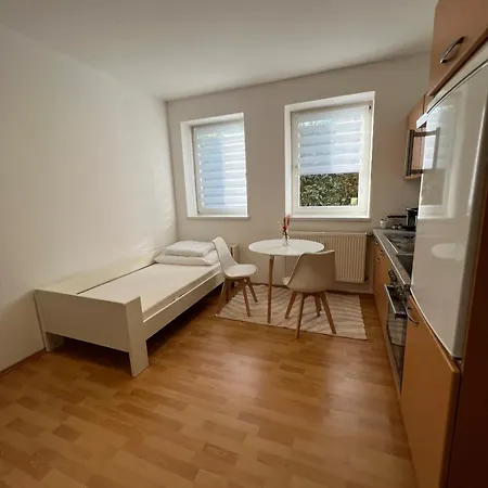 B8 - Nähe Red Bull Ring * Spielberg Bei Knittelfeld